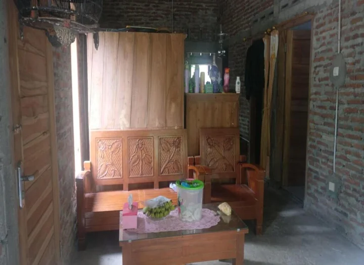 Батуретно: Arnymas Homestay Syariah