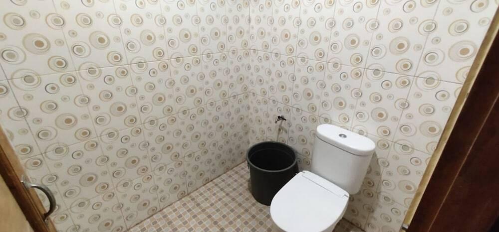 Батуретно: Homestay Kurnia