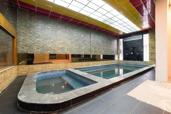 Медан: Glamour Hotel and Spa