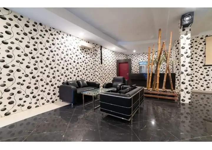 Медан: Glamour Hotel and Spa