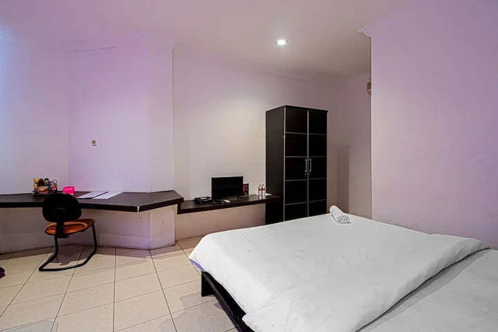 Медан: Scala Inn