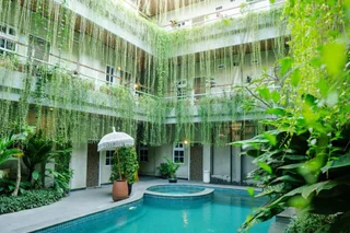 Депок: Koslo Yogyakarta