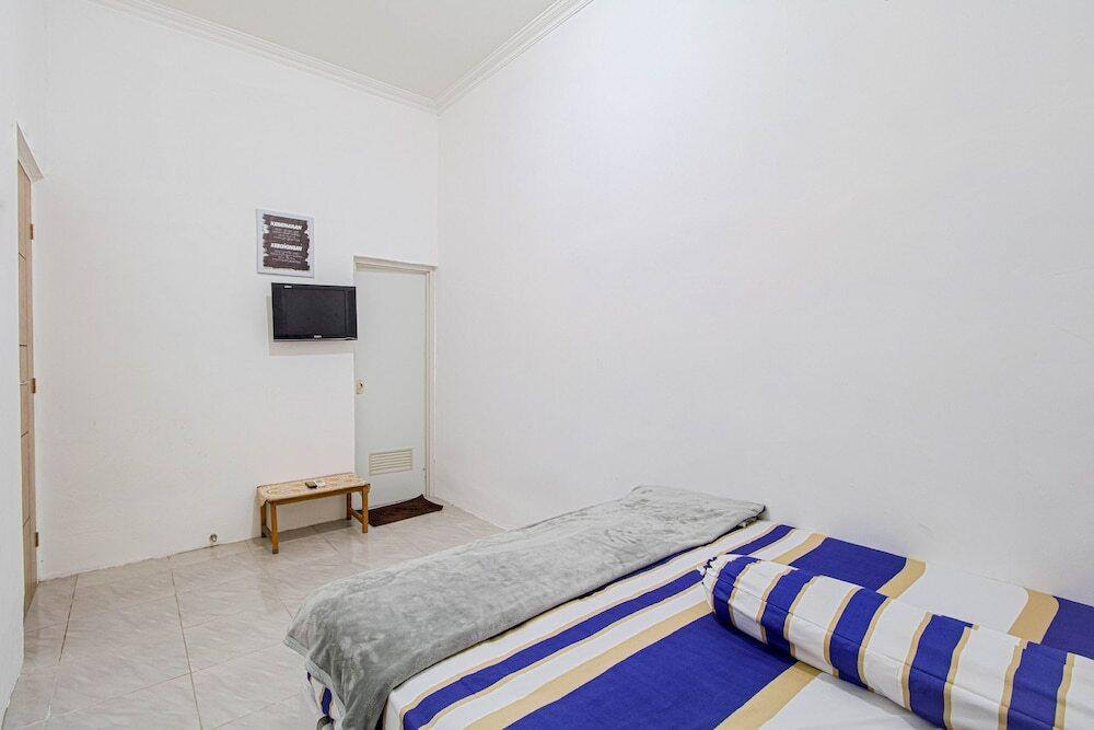 Депок: Wisma Sarjana Plus