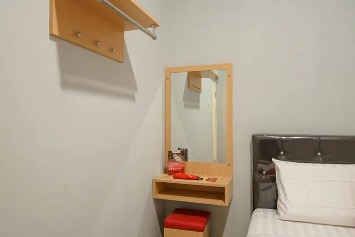 Петумбак: RedDoorz @ Helvetia Medan 2