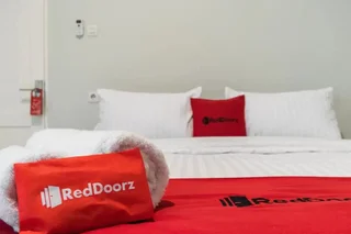 Медан: RedDoorz Plus near RS USU Medan 2