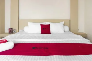 Медан: RedDoorz Plus near Millenium ICT Centre Medan 2