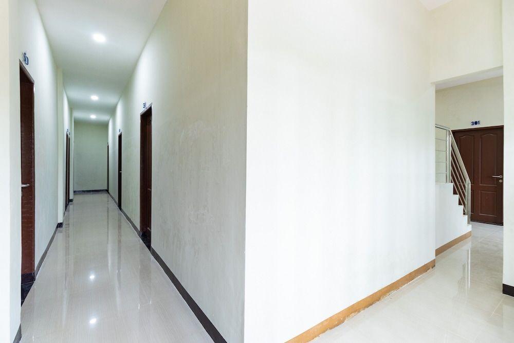 Медан: RedDoorz near Medan Amplas