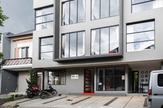 Legok: RedDoorz Plus near ICE BSD 2