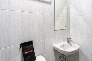 Медан: RedDoorz near Manhattan Square Medan