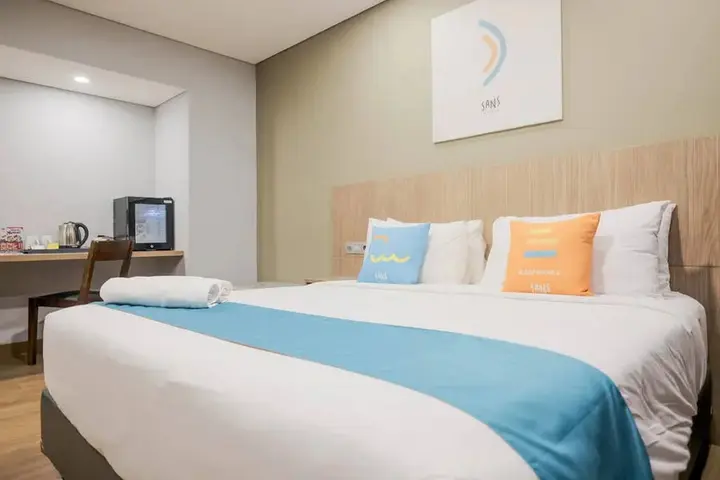 Джакарта: Sans Hotel Puri Indah Jakarta