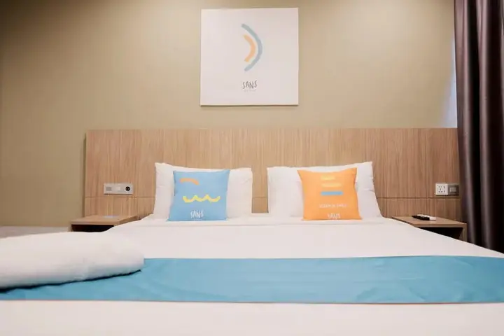 Джакарта: Sans Hotel Puri Indah Jakarta