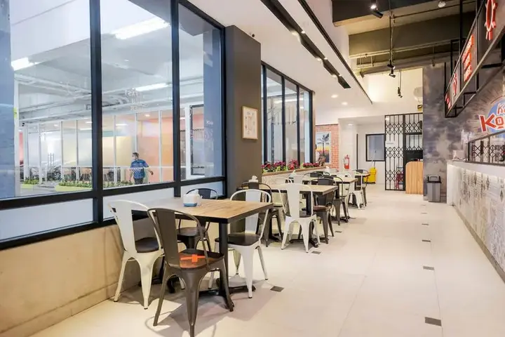Джакарта: Sans Hotel Puri Indah Jakarta