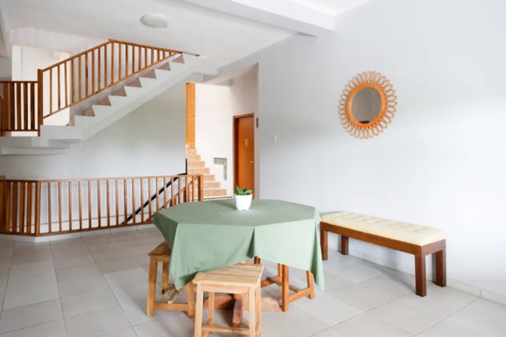 Семаранг: RedDoorz Syariah Near Gerbang Toll Manyaran