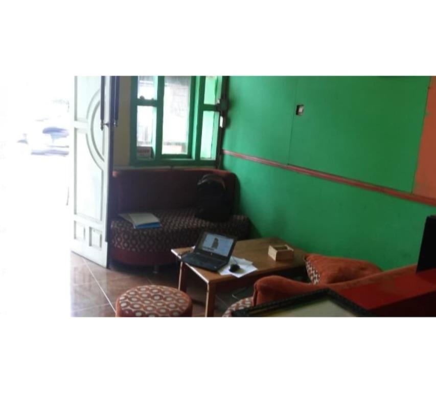 Сурабая: Caisar Homestay