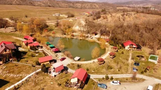 Соколиное: База отдыха Shalet Бойка