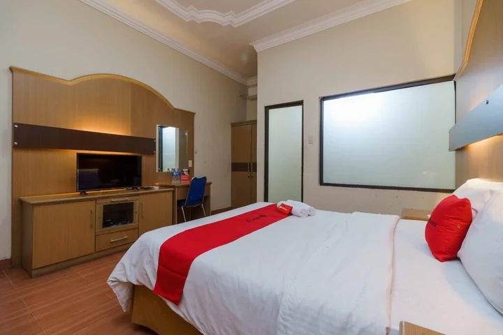 Пематангсиантар: RedDoorz near RS Harapan Pematangsiantar