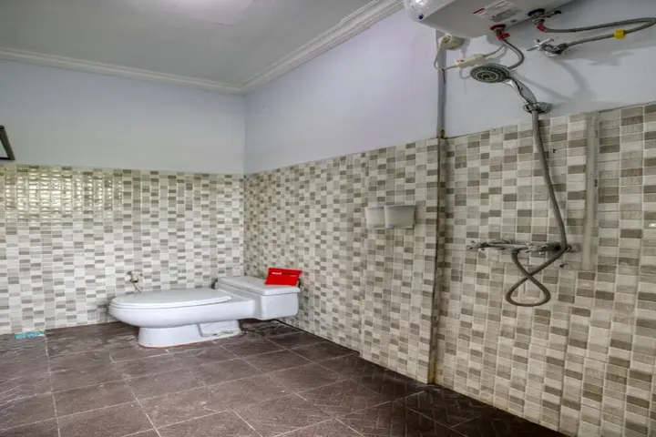 Беноа: RedDoorz near Exit Toll Nusa Dua