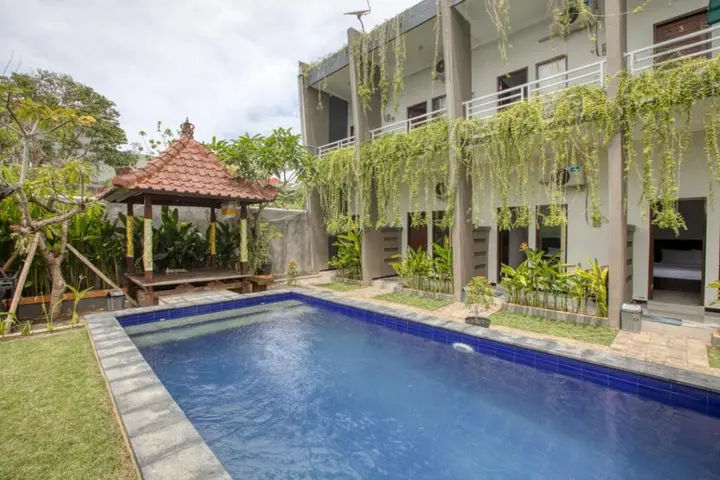 Беноа: RedDoorz near Exit Toll Nusa Dua