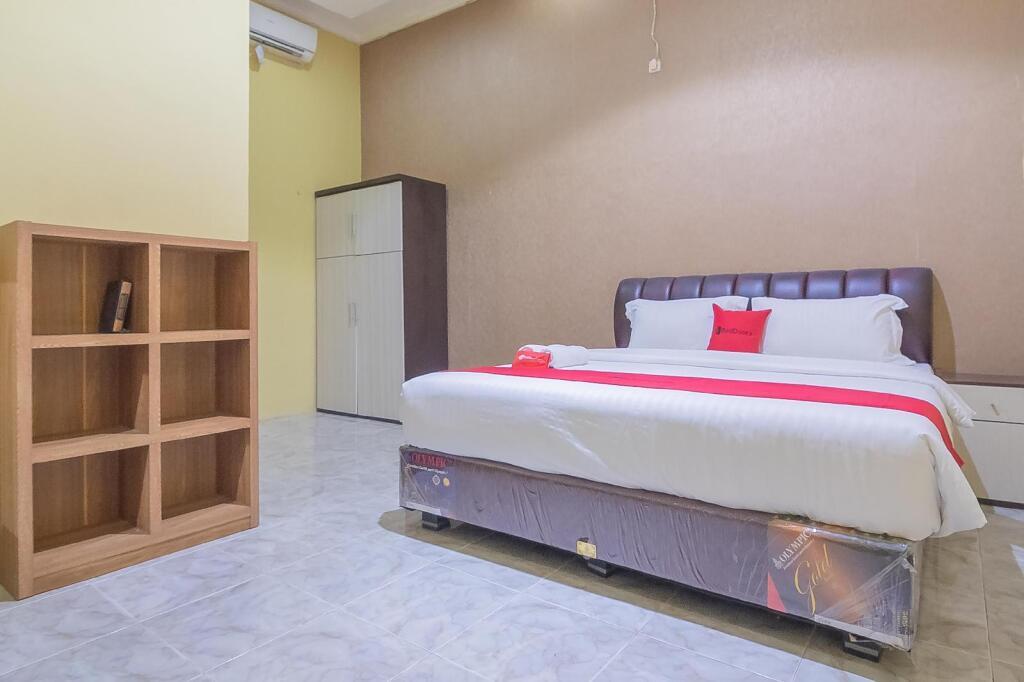 RedDoorz Syariah @ Jalan Tjilik Riwut — фото 4