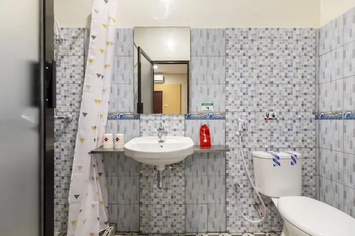 Семаранг: RedDoorz Plus near Ronggowarsito Museum Semarang