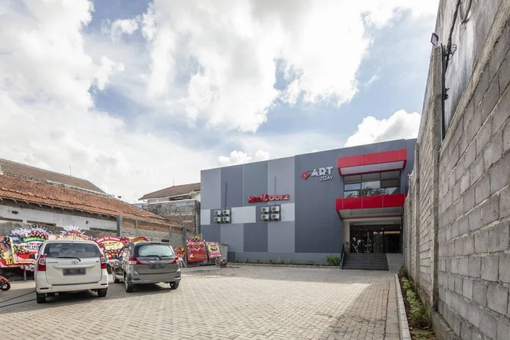 Семаранг: RedDoorz Plus near Ronggowarsito Museum Semarang