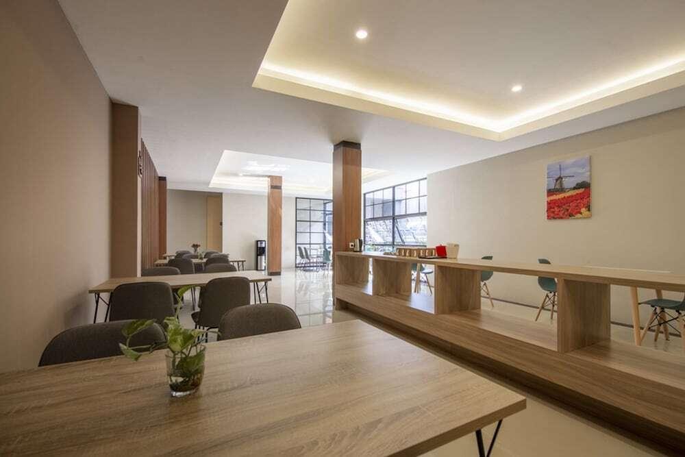 Семаранг: RedDoorz Plus near Ronggowarsito Museum Semarang