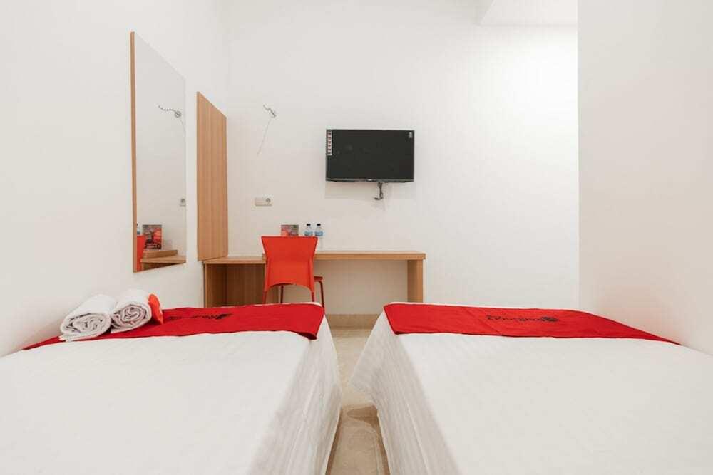 Бонтоа: RedDoorz @ Graha Cemerlang Maros