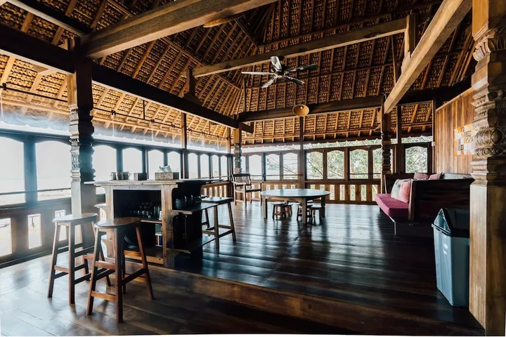 Остров Пеньенгат: LooLa Adventure Resort
