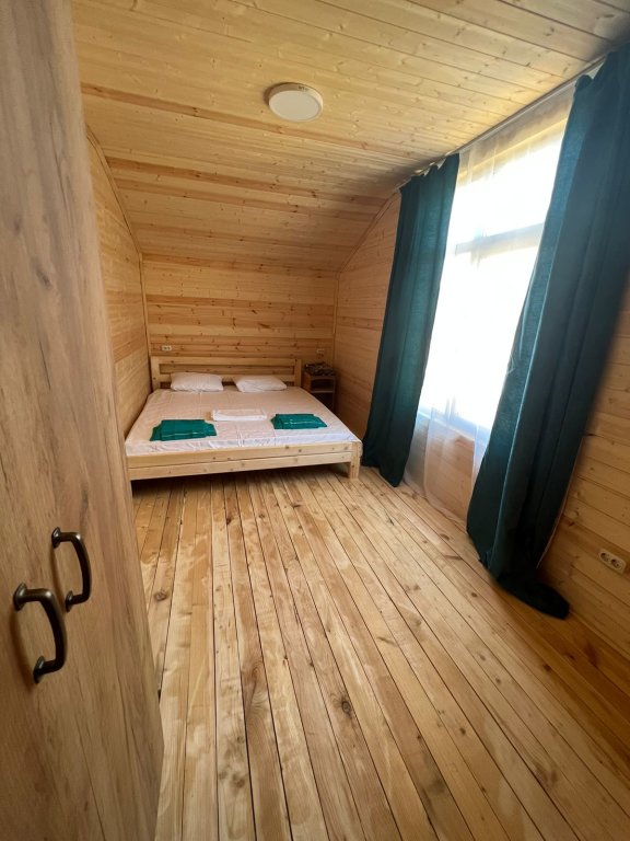Голубицкая: База отдыха Царицыно
