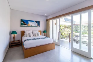 Кута: Three Bedroom Villa In Seminyak Wbreakfast