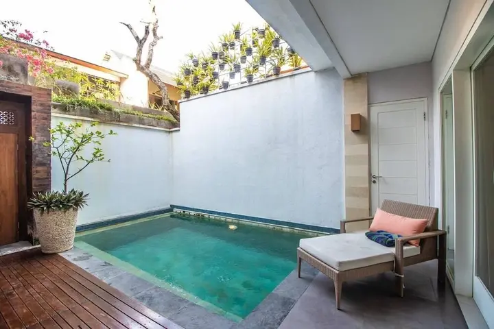 Кута: Three Bedroom Villa In Seminyak Wbreakfast
