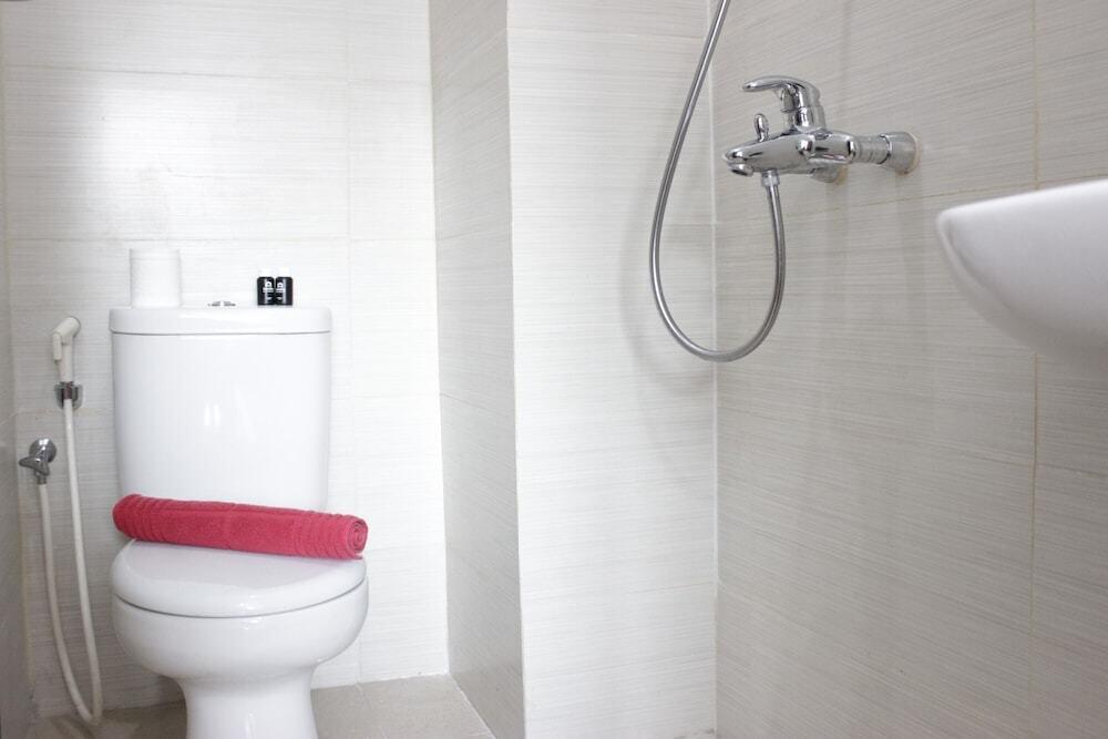 Бандунг: Simply Homey Studio at Gateway Pasteur Apartment near Exit Toll