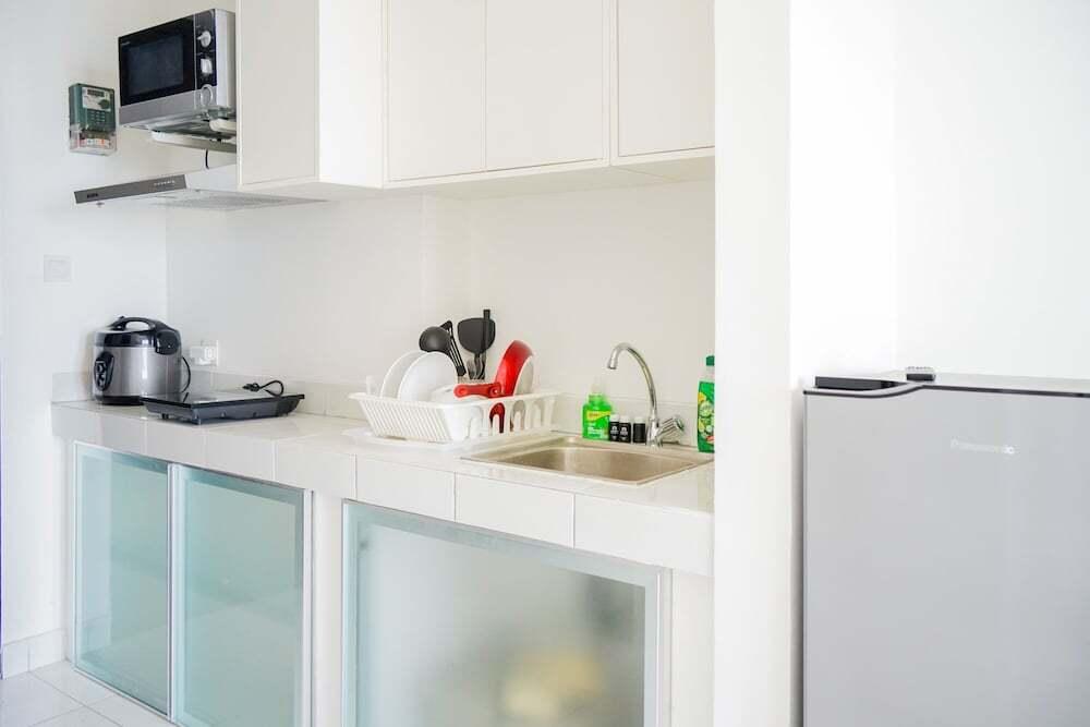 Legok: Cool And Comfortable Studio Casa De Parco Apartment