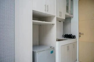 Тангеранг: Minimalist Style Studio Ayodhya Apartment