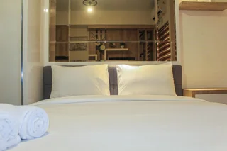 Тангеранг: Minimalist and Cozy Studio Room at Ayodhya Apartment