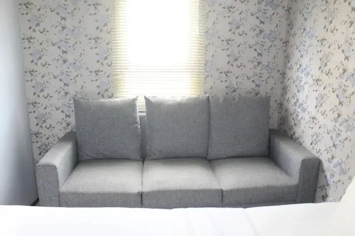 Modern Furnished Studio Room @ The Modern Golf Apartment — фото 3