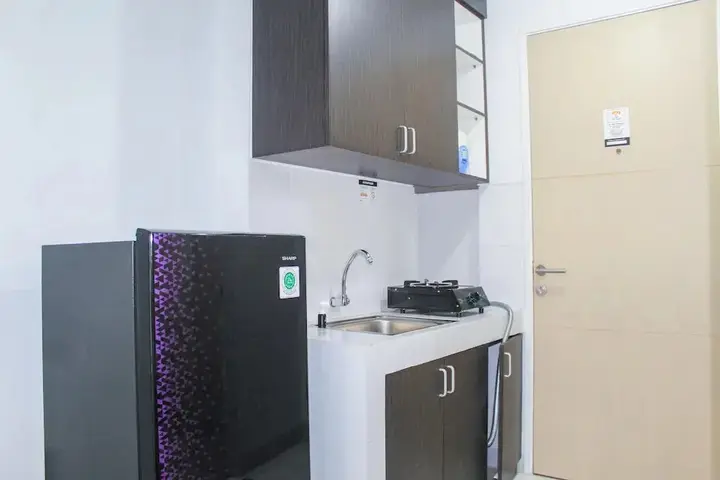 Тангеранг: Warm Studio Apartment at Ayodhya Residences