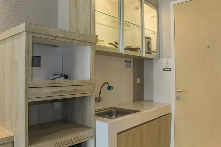 Тангеранг: Simple Living Studio Apartment at Ayodhya Residences