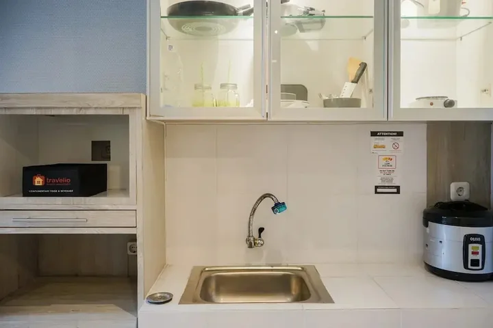 Тангеранг: Comfortable Studio Apartment at Ayodhya Residences