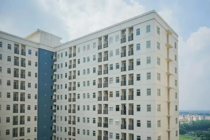Homey and Simply Studio Apartment at Ayodhya Residences — фото 1