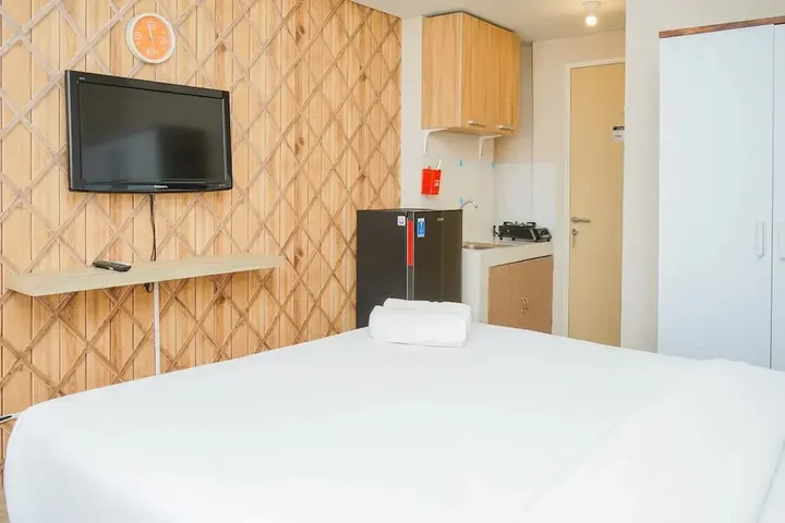 Тангеранг: Homey and Simply Studio Apartment at Ayodhya Residences