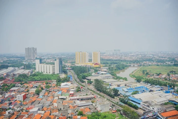 Тангеранг: Studio With City View At Tree Park Cikokol