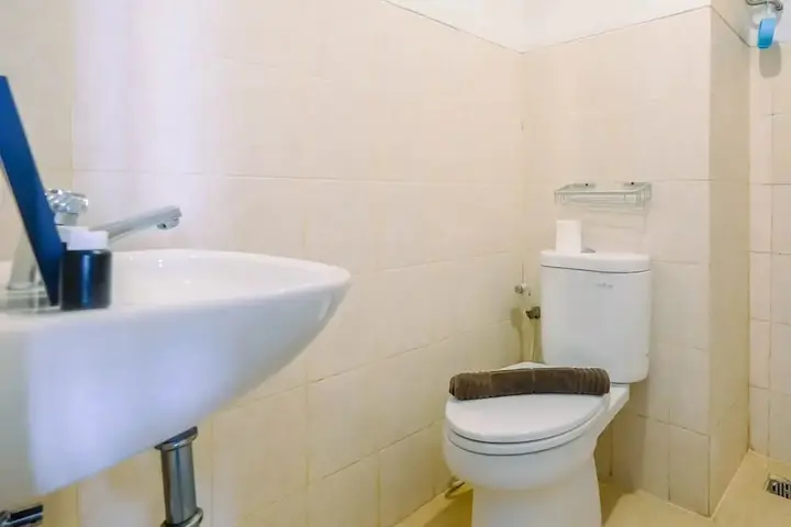 Депок: Modern and Cozy Studio Park View Condominium Apartment