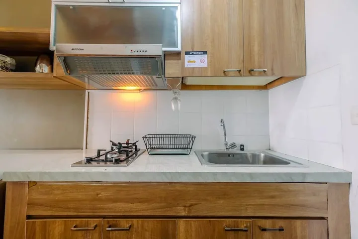 Депок: Modern and Cozy Studio Park View Condominium Apartment