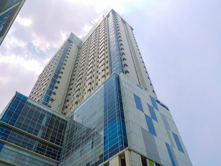 Депок: Minimalist Studio Apartment at Atlanta Residences near Hospital
