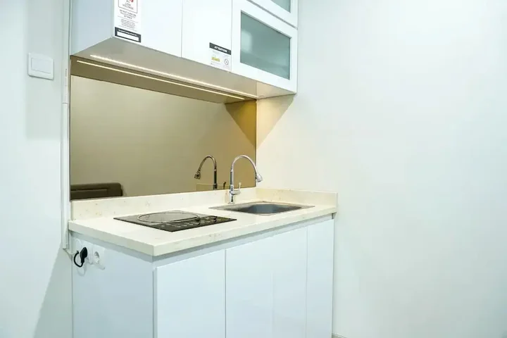 Депок: Homey and Modern 2BR Apartment at Atlanta Residence
