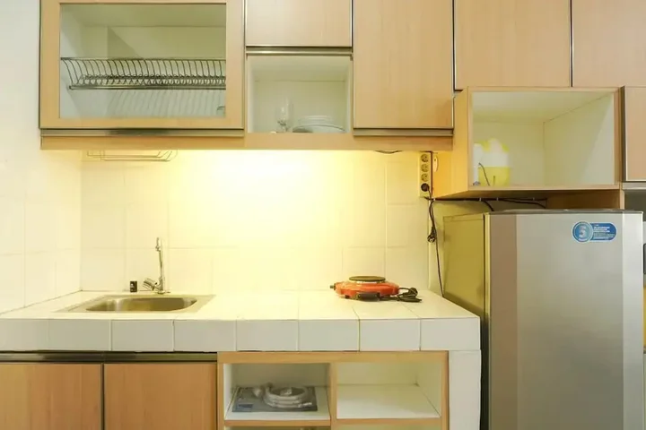 Депок: Minimalist Studio Park View Condominium Apartment near Mall