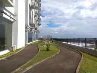 Депок: Minimalist Studio Park View Condominium Apartment near Mall