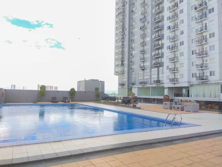 Депок: Homey Good Studio Depok Park View Condominium Apartment