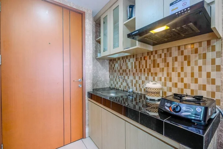 Депок: Studio Room with City View Margonda Residence 5 Apartment